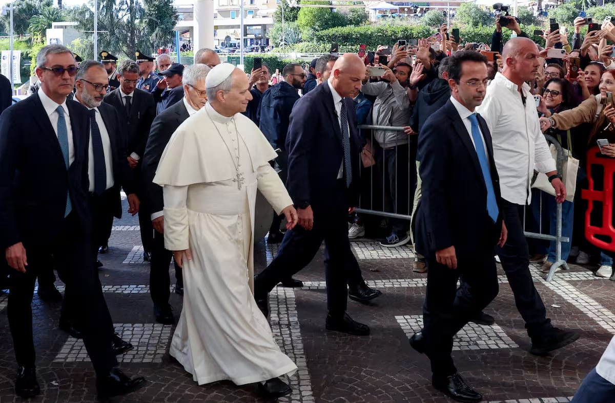 El Papa ingresó al Hospital Policlínico Gemelli de Roma