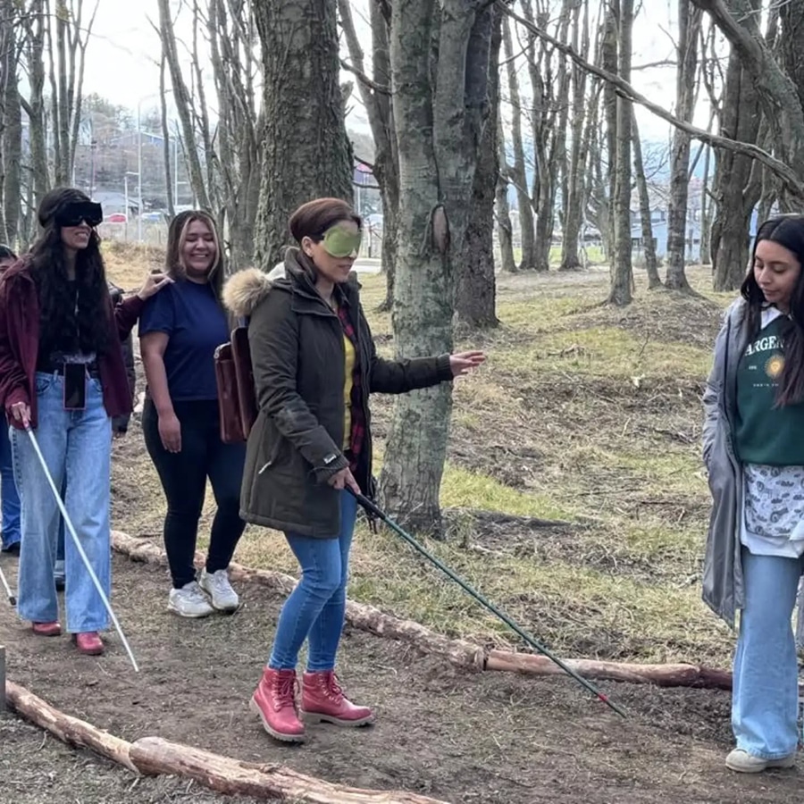 Taller Vivencial sobre Accesibilidad en el Sector Turístico - Diario El Sureño