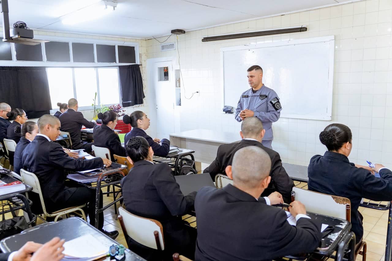 El Servicio Penitenciario abrió la preinscripción para Oficiales y Suboficiales 2027