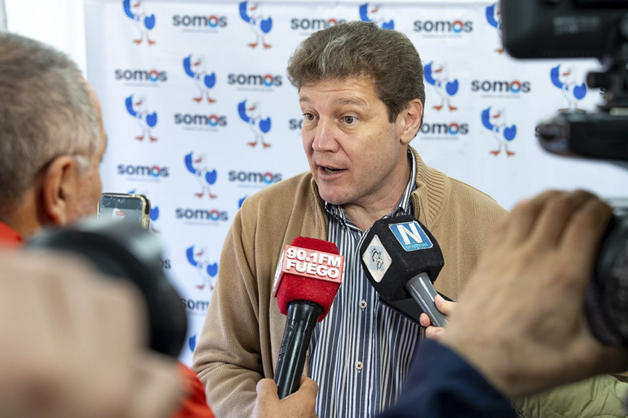 Gustavo Melella quiere quitarle el beneficio a Camuzzi de no pagar Ingresos Brutos - Diario El Sureño