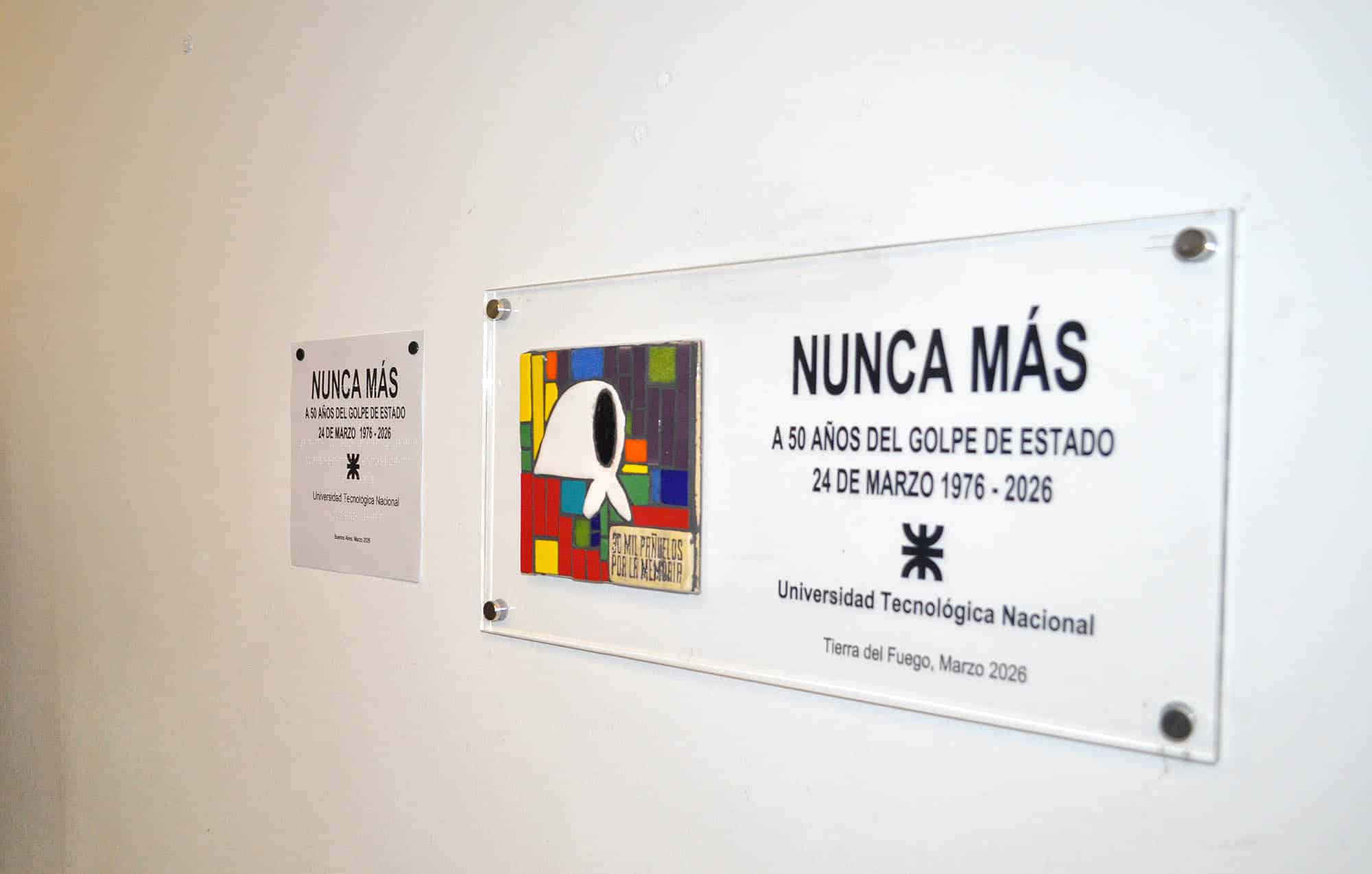 La UTN Tierra del Fuego descubrió una placa en homenaje a las víctimas de la dictadura