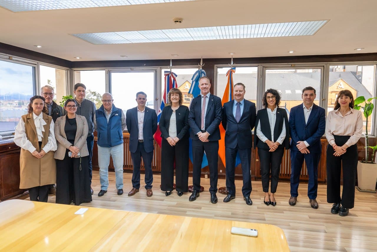 Tierra del Fuego recibió a la delegación de la Embajada de Noruega