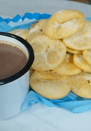 Fin de semana largo simple y económico en Cazón: 1° Fiesta de la torta frita, chocolate caliente y aire puro