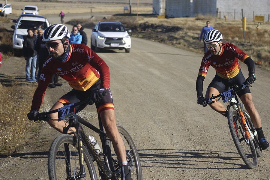Ferreira y Gauliski triunfaron en la Vuelta a Río Grande